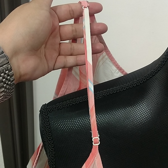 Peach and cream spaghetti tank with ruffle bottom - Picture 3 of 5